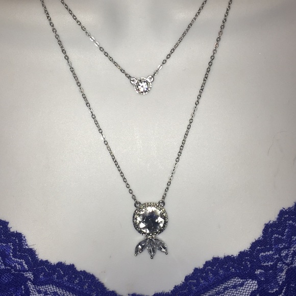🆕Double crystal pendant necklace NWT - Picture 2 of 8